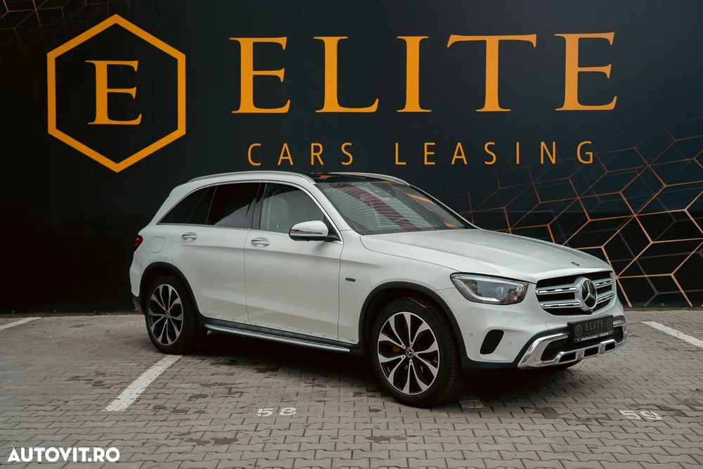 Mercedes-Benz GLC 300 e 4MATIC - 3