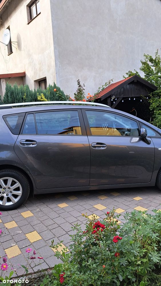 Toyota Verso - 7