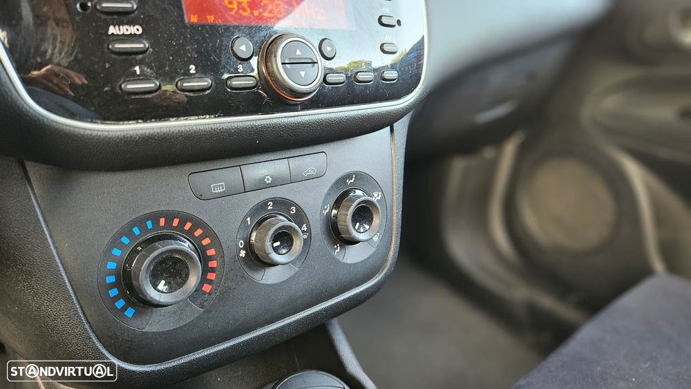 Fiat Punto - 19