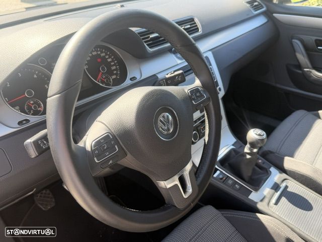 VW Passat CC 2.0 TDi BlueMotion - 6