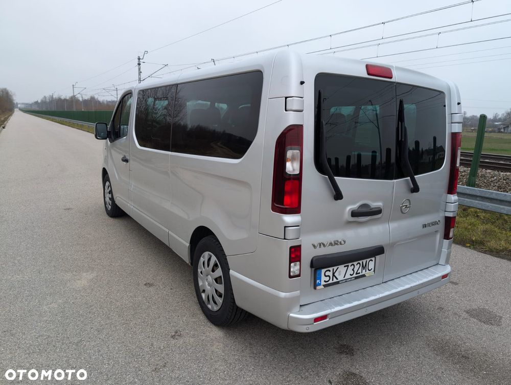 Opel Vivaro 2017 photo 3