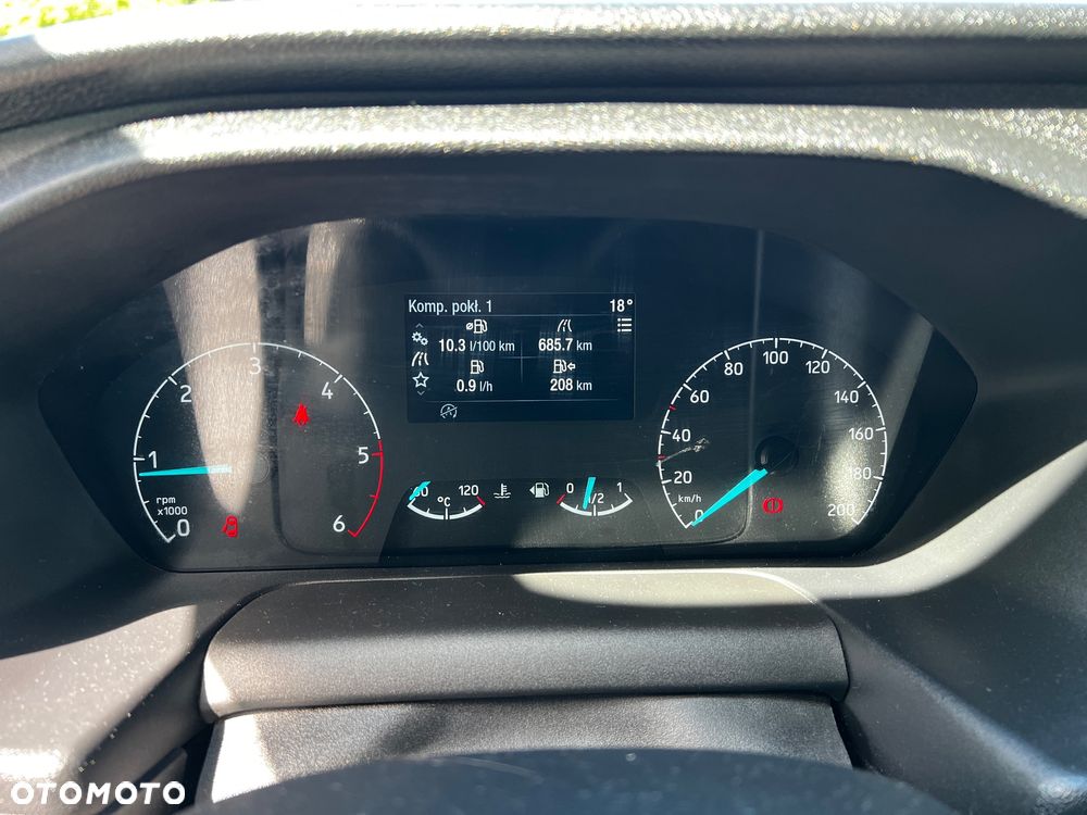 Ford Transit Custom 290 L2H1 Limited - 16