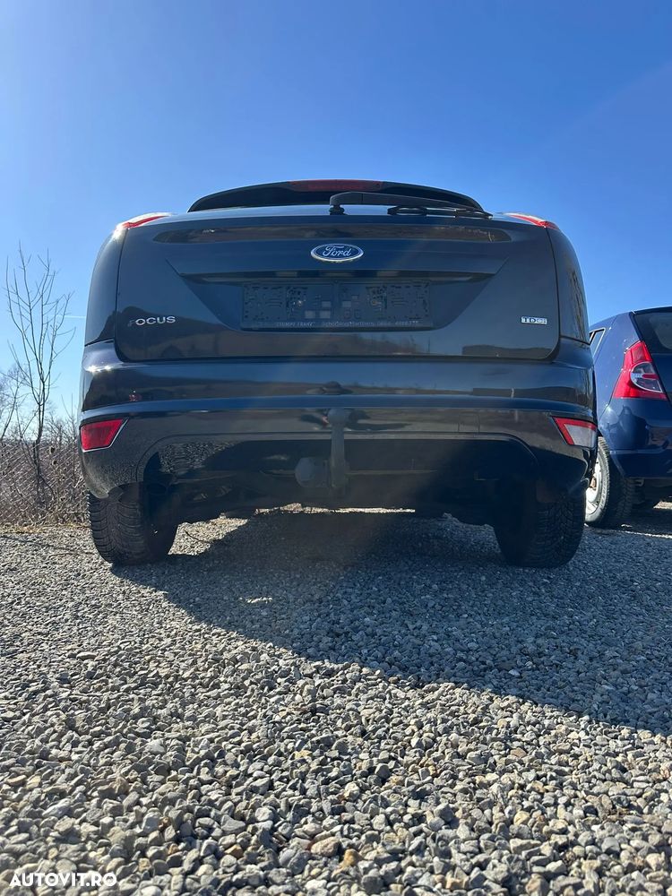 Ford Focus 1.6 TDCI Ambiente - 11
