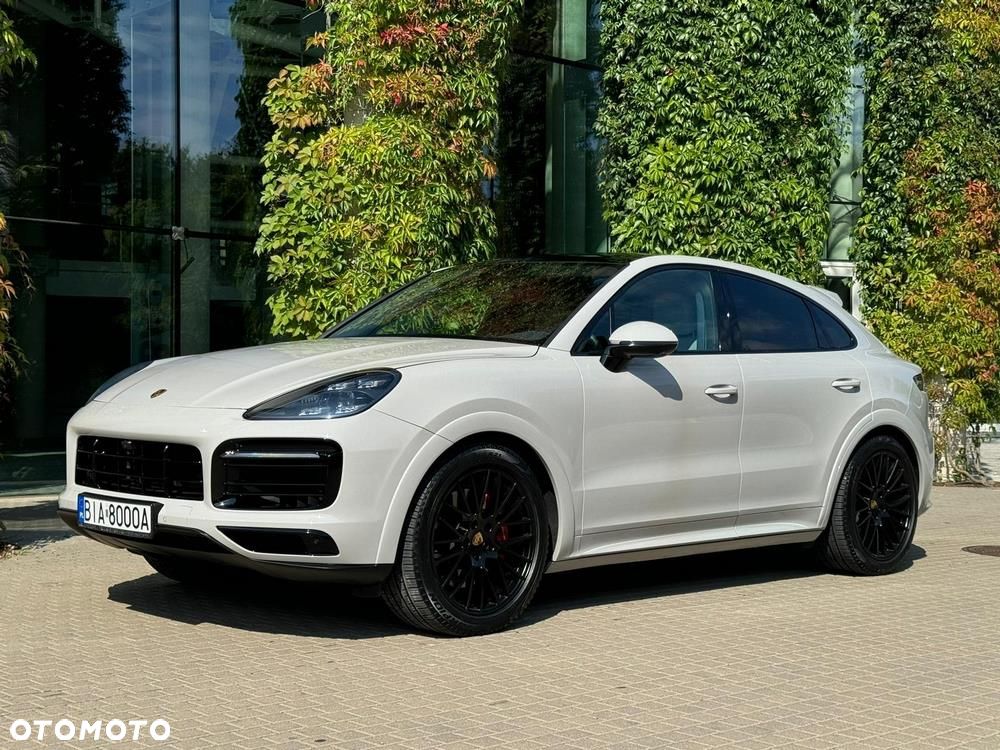 Porsche Cayenne Turbo - 4