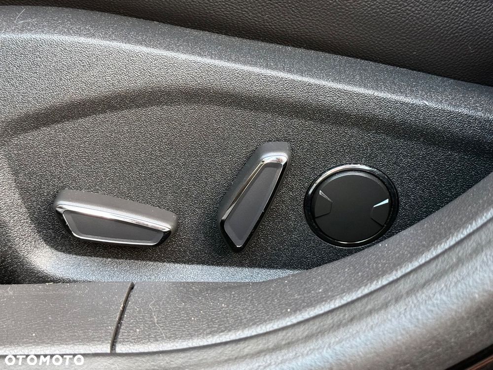 Ford Mondeo 2.0 TDCi Bi-Turbo Titanium PowerShift - 14