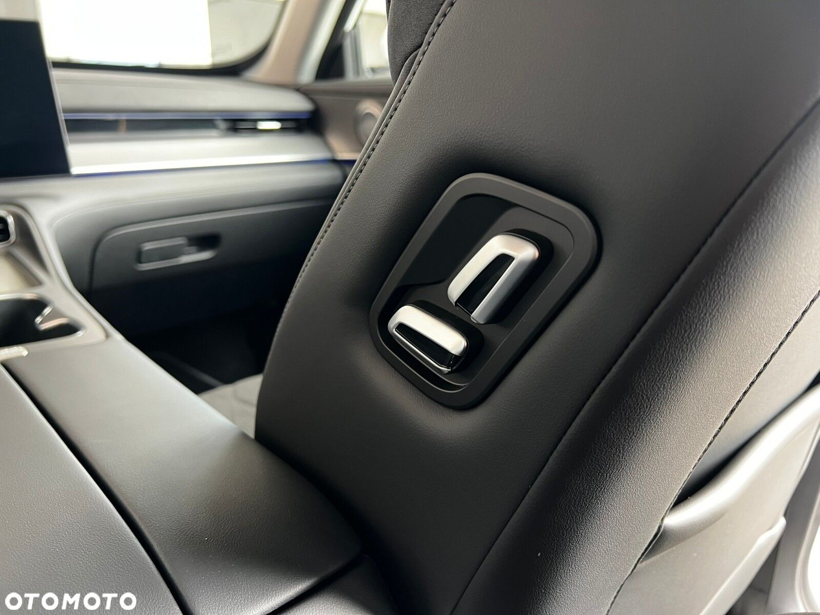 Chery Tiggo 8 - 21