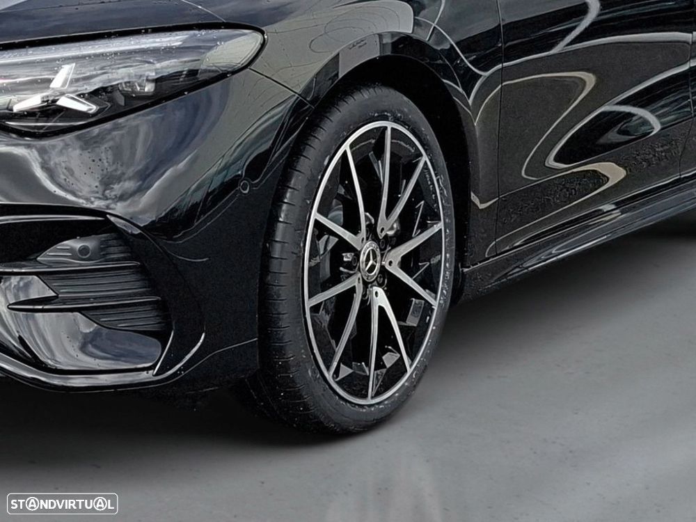 Mercedes-Benz CLA 250+ EQ - 4