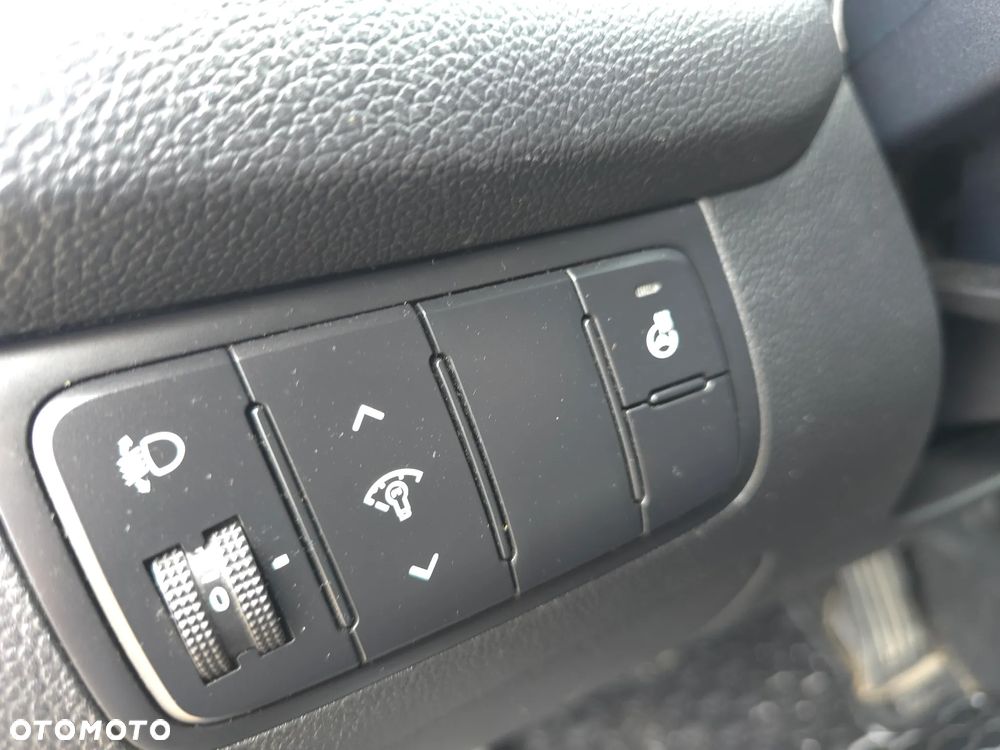 Kia Ceed 1.6 CRDi 128 Vision - 20