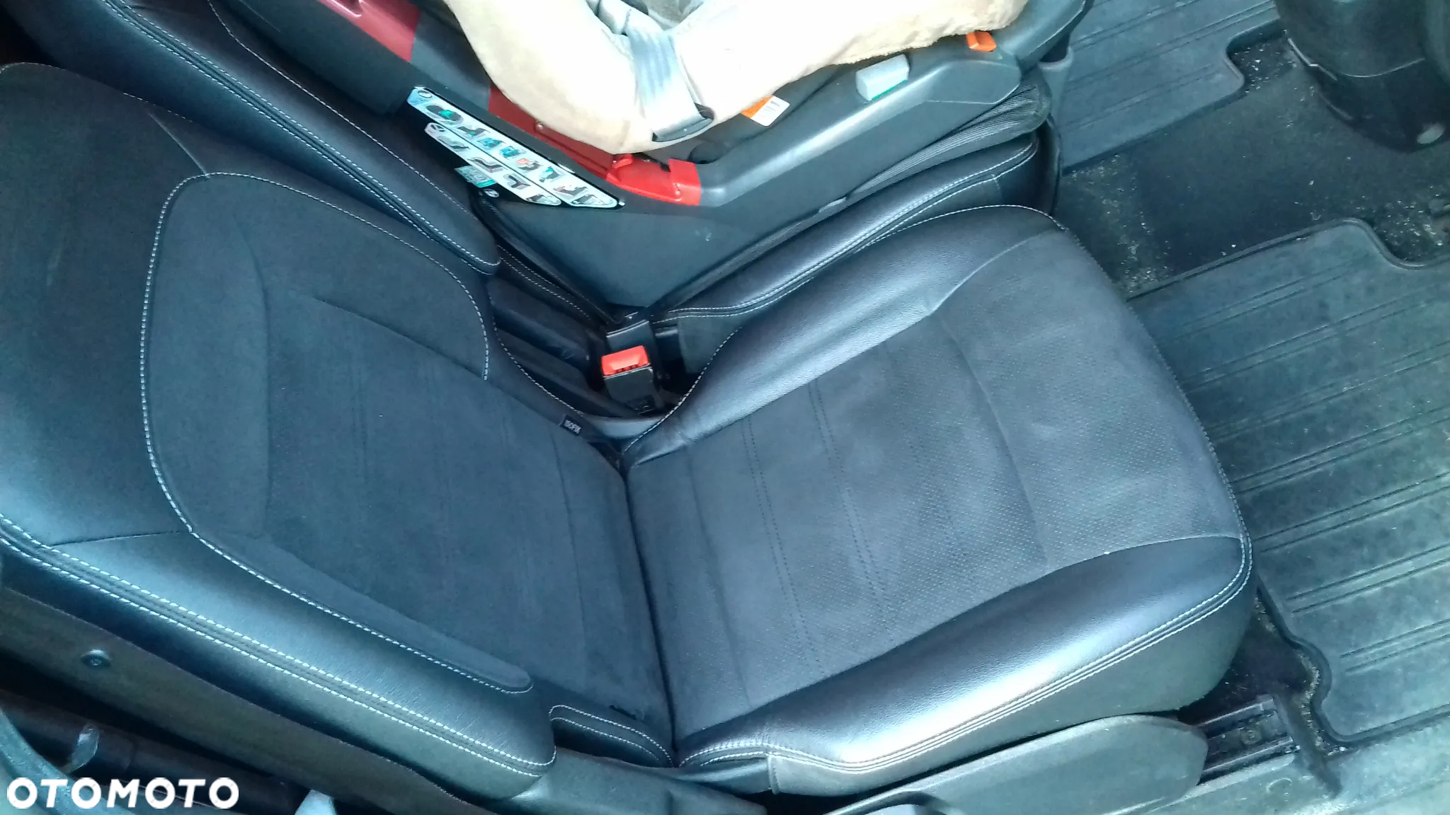 Ford S-Max 2.0 TDCi Titanium - 16