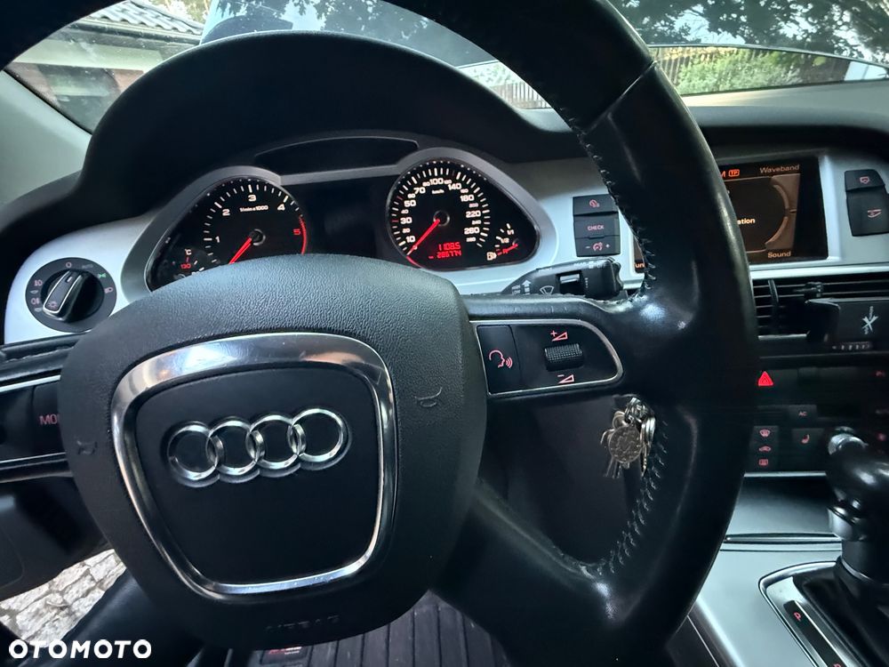 Audi A6 Allroad - 15
