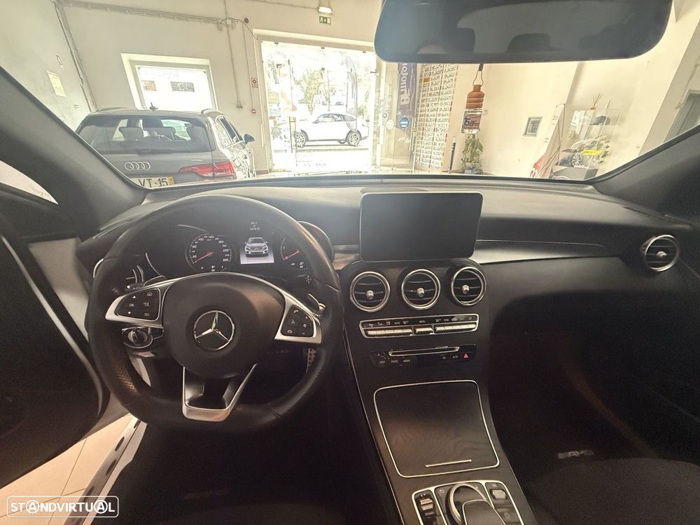Mercedes-Benz GLC 250 d 4Matic 9G-TRONIC AMG Line - 11
