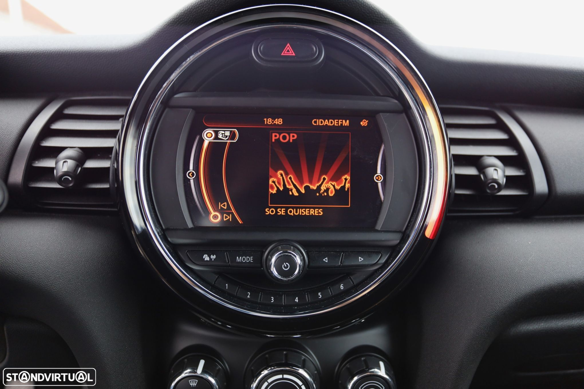 MINI 3 Portas One D - 10