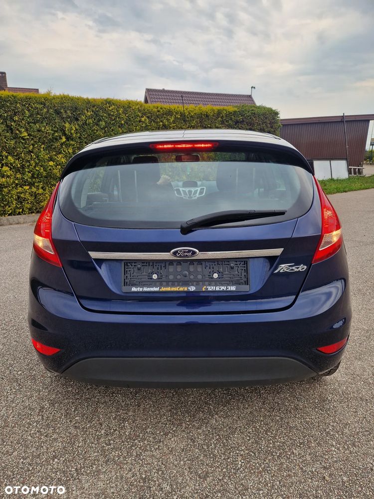 Ford Fiesta 1.4 Autom Titanium - 12
