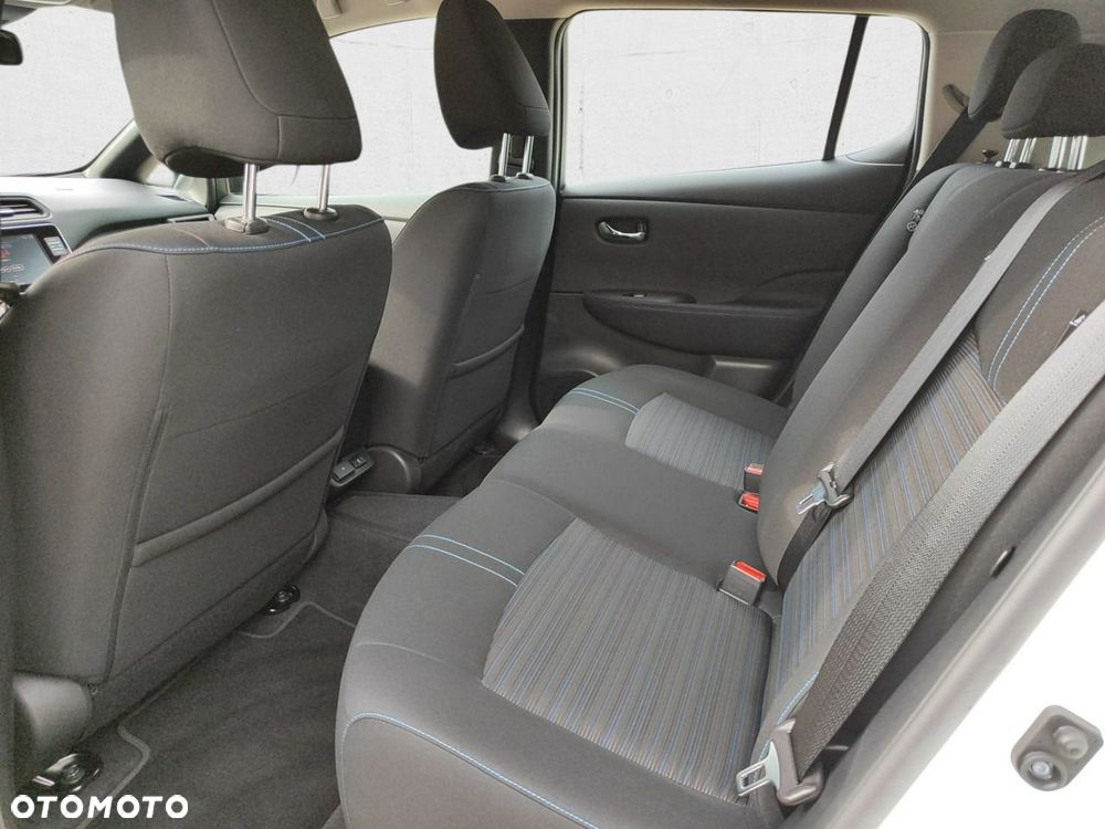 Nissan Leaf - 21