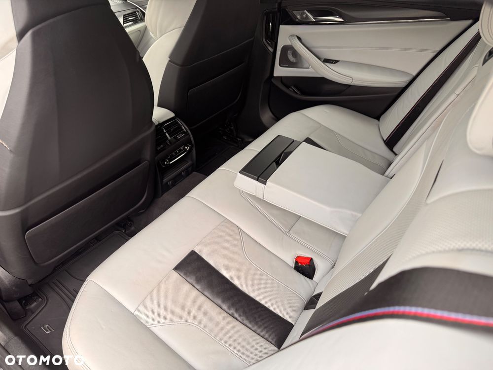 BMW M5 - 10