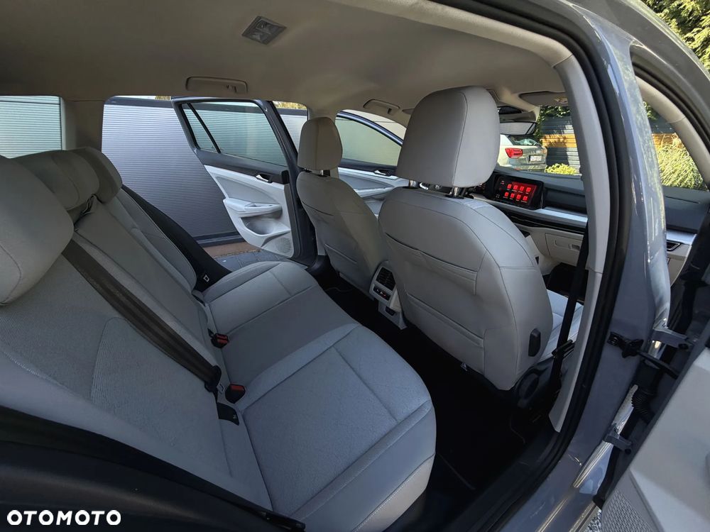 Volkswagen Golf 1.5 TSI BMT Highline DSG - 17