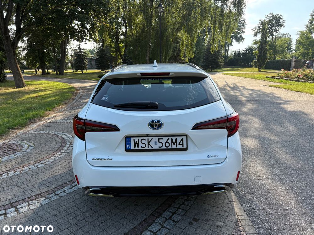Toyota Corolla 1.8 Hybrid Comfort - 4