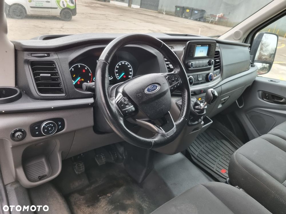 Ford Transit - 16