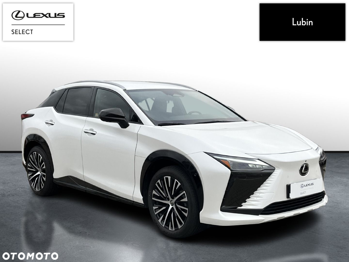 Lexus RZ - 7