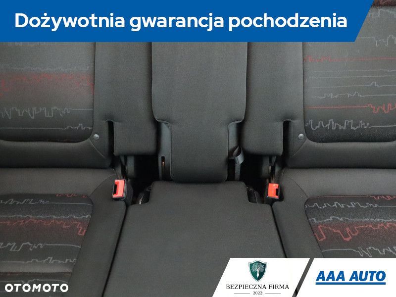 Opel Meriva - 12