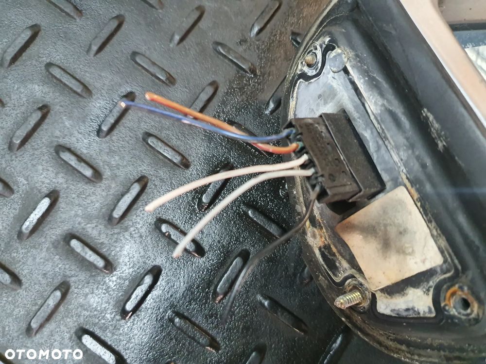 MERCEDES C W202 LUSTERKO ZEWNĘTRZNE PRAWE ELEKTRYCZNE 5PIN - 2