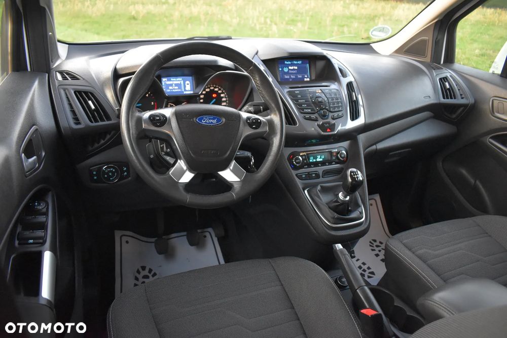 Ford Tourneo Connect - 23