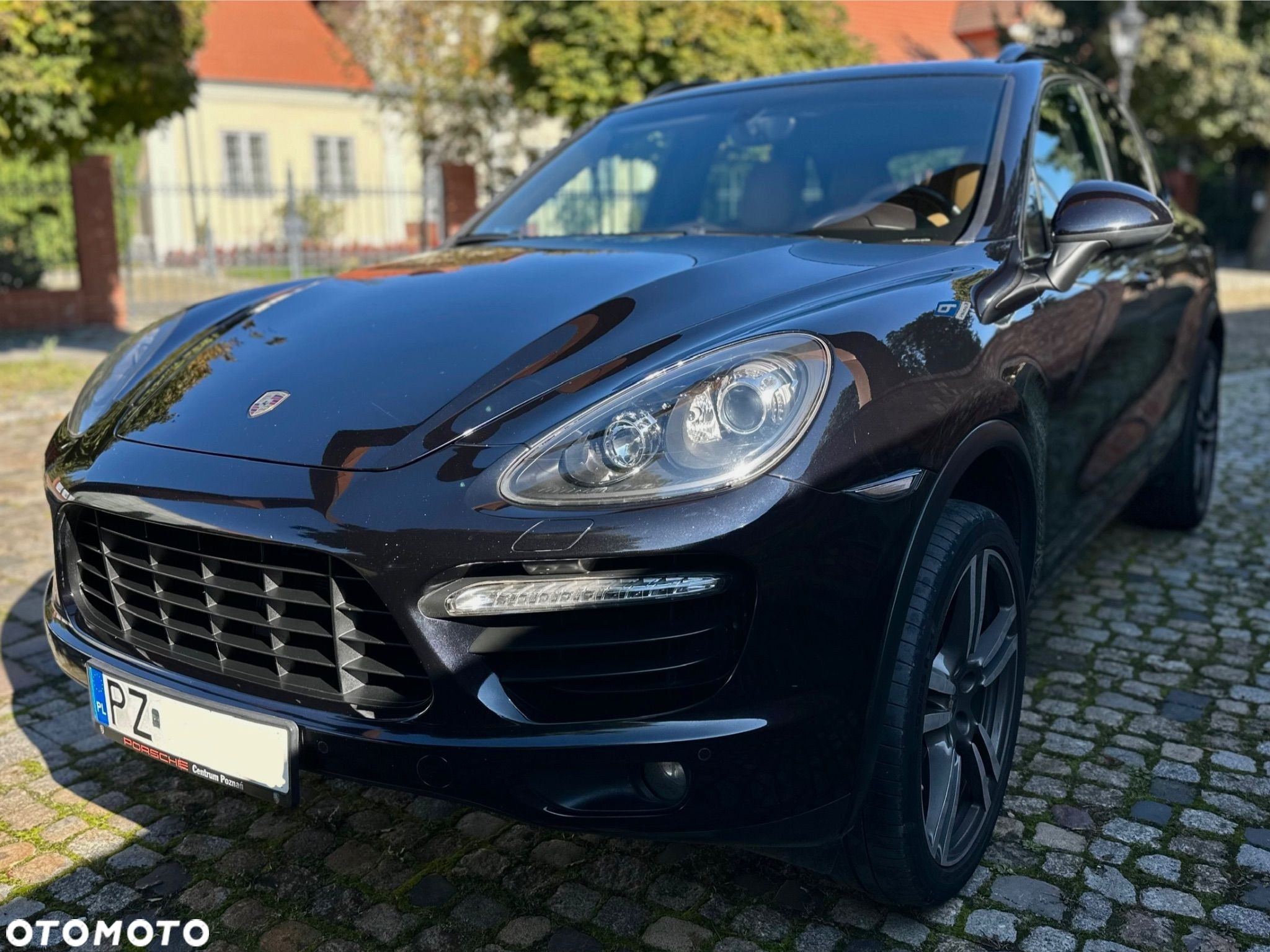 Porsche Cayenne Turbo - 1