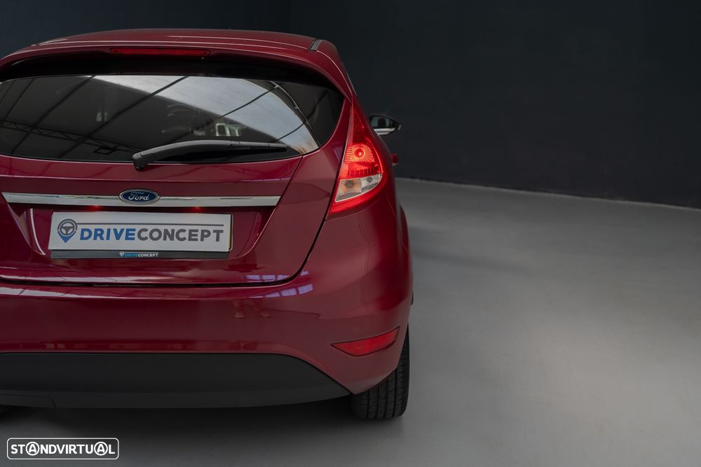 Ford Fiesta 1.4 TDCI Titanium - 19
