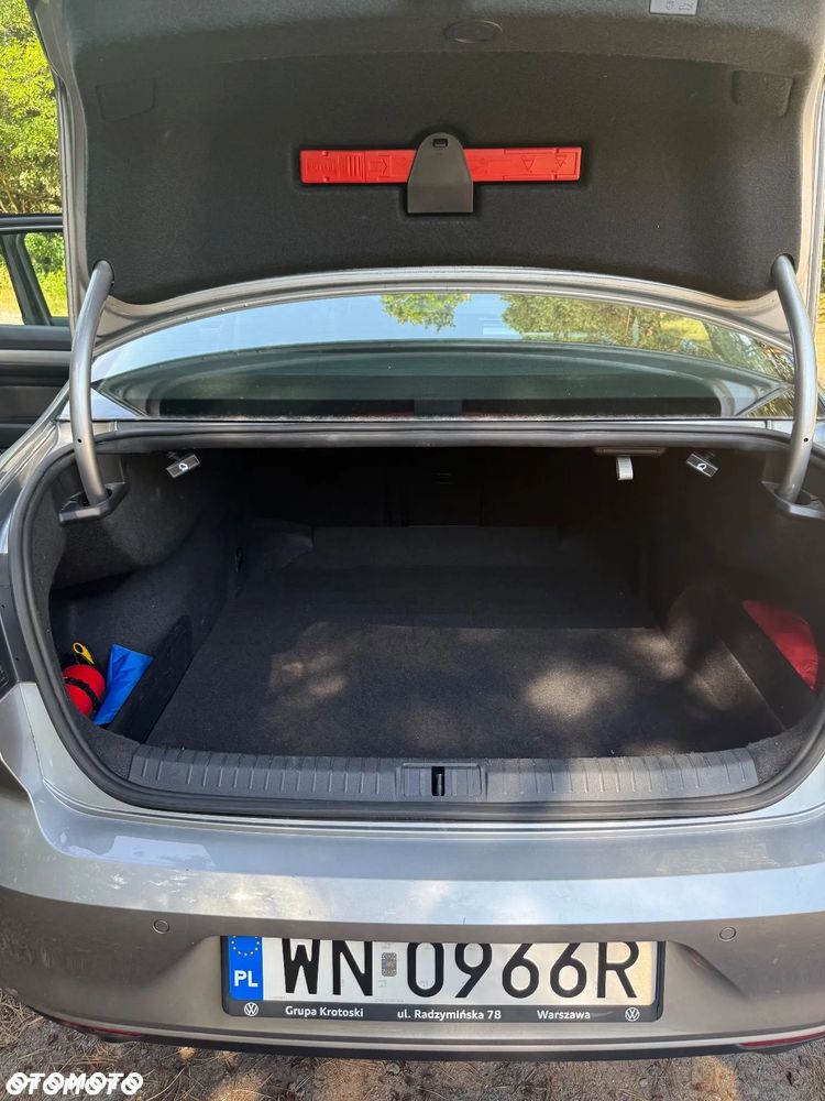 Volkswagen Passat 1.5 TSI EVO Business DSG - 20