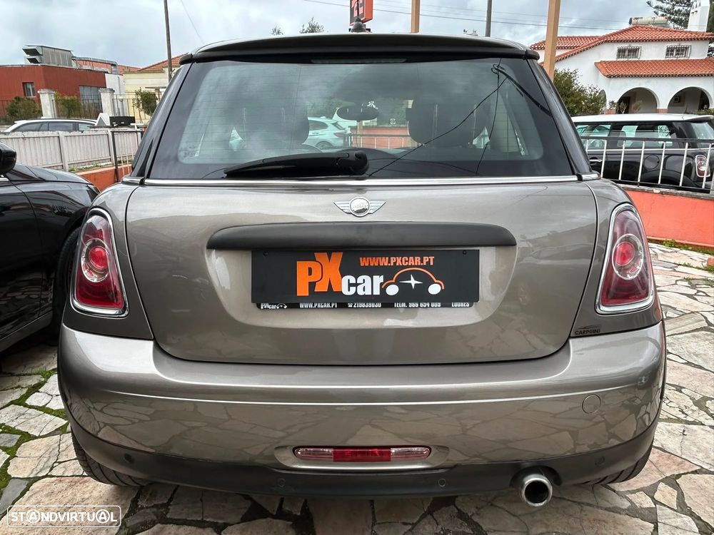 MINI 3 Portas One D - 13