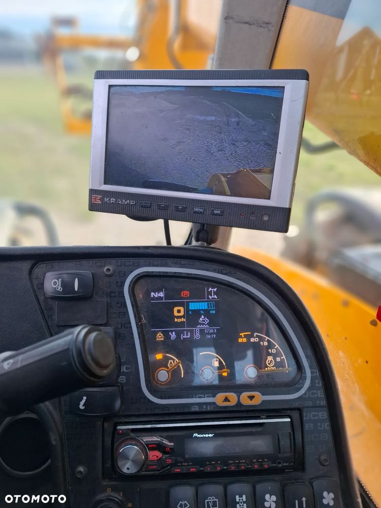 JCB 541-70, 536-70, 531-60 - 9