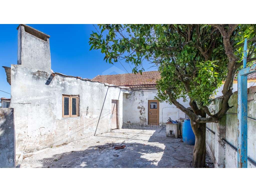 Vende Moradia T2 - Ericeira 17 km, A Casa das Casas - Grande imagem: 3/11