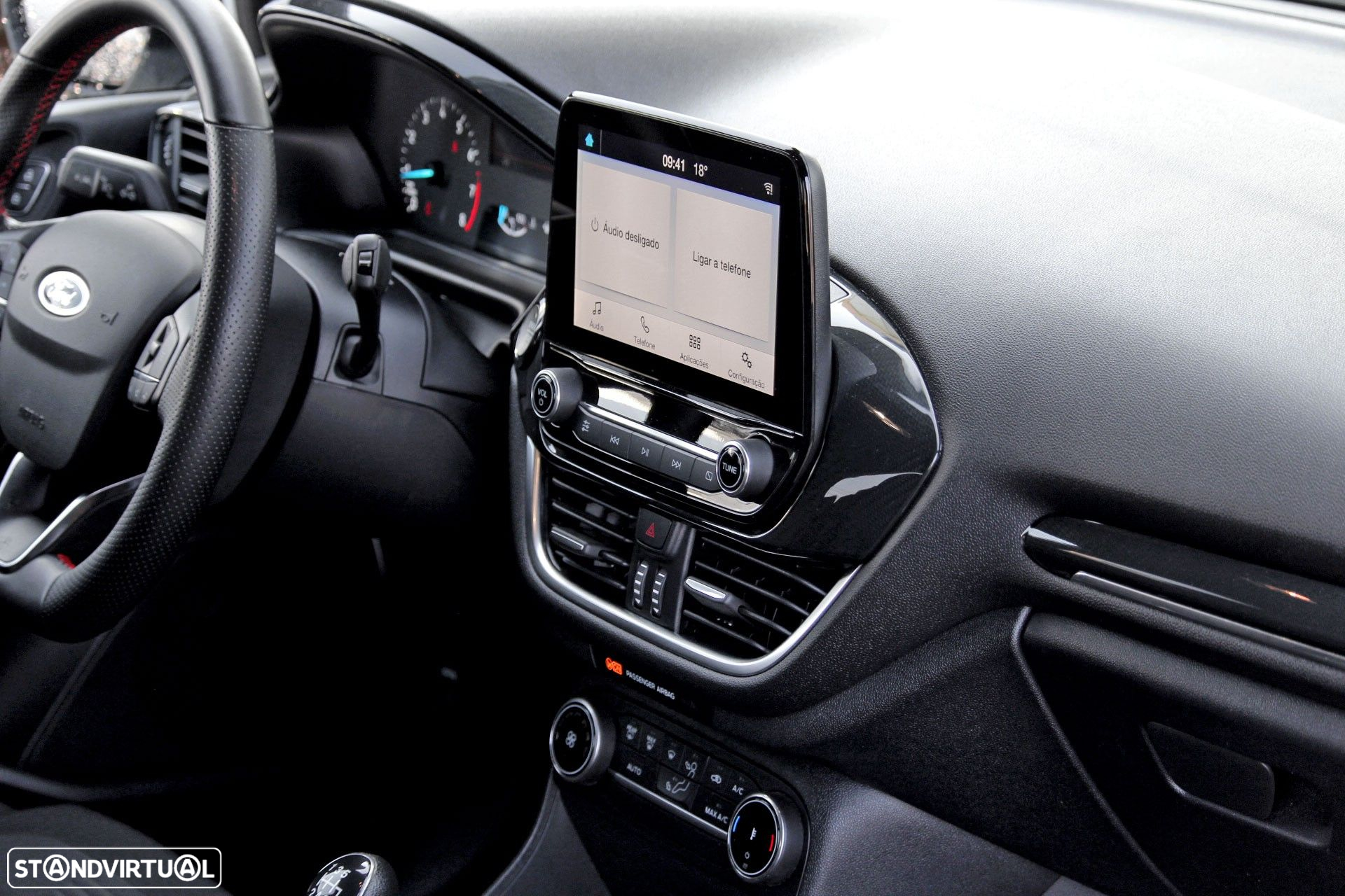 Ford Fiesta 1.0 EcoBoost MHEV ST-Line - 13