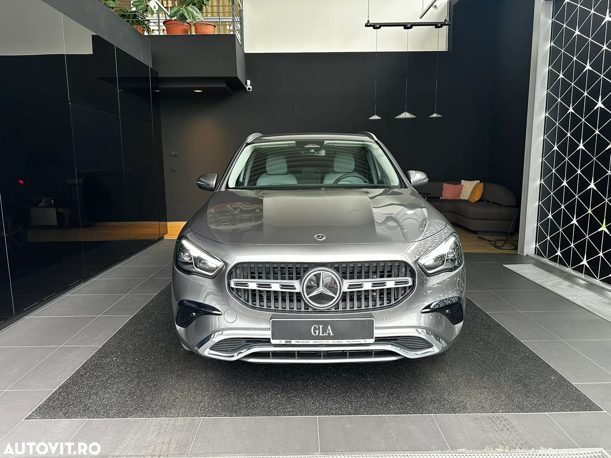 Mercedes-Benz GLA 220 4MATIC MHEV Aut. - 1