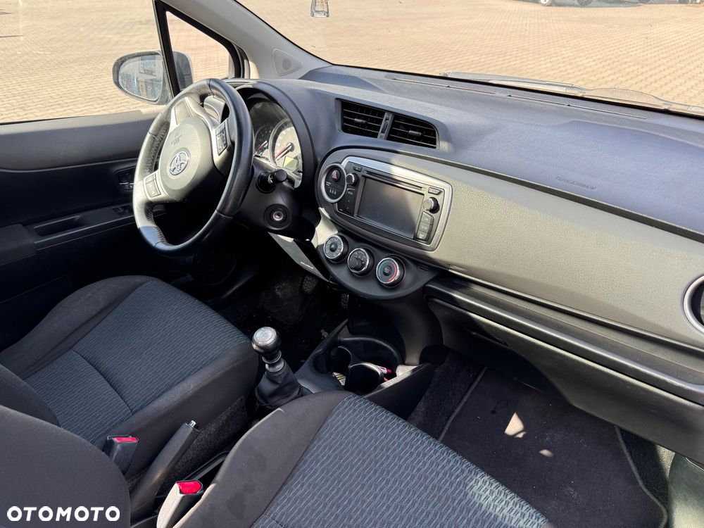 Toyota Yaris 1.4 D-4D Life - 12