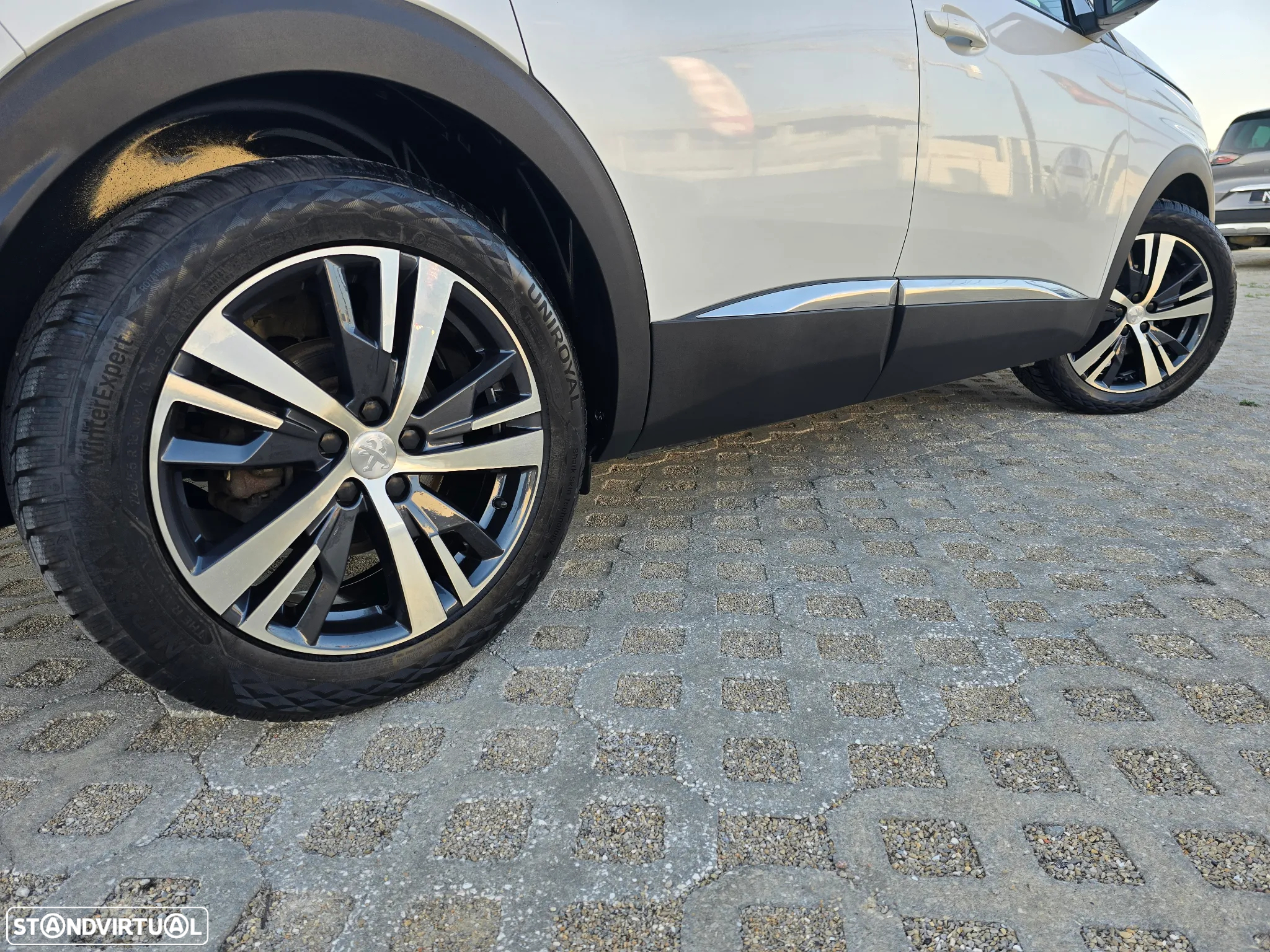 Peugeot 3008 1.6 BlueHDi Allure EAT6 - 12