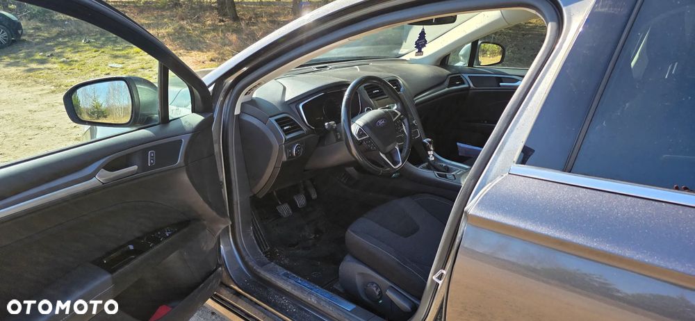 Ford Mondeo 2.0 TDCi STart-Stopp Titanium - 18