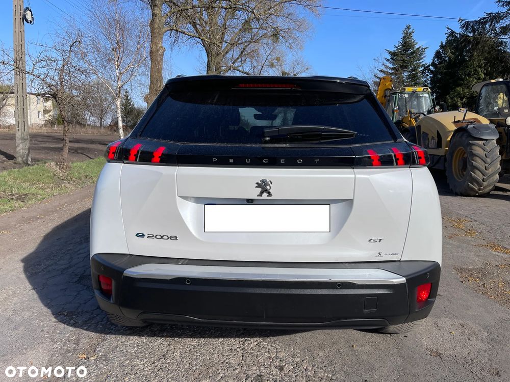 Peugeot 2008 50kWh GT - 28