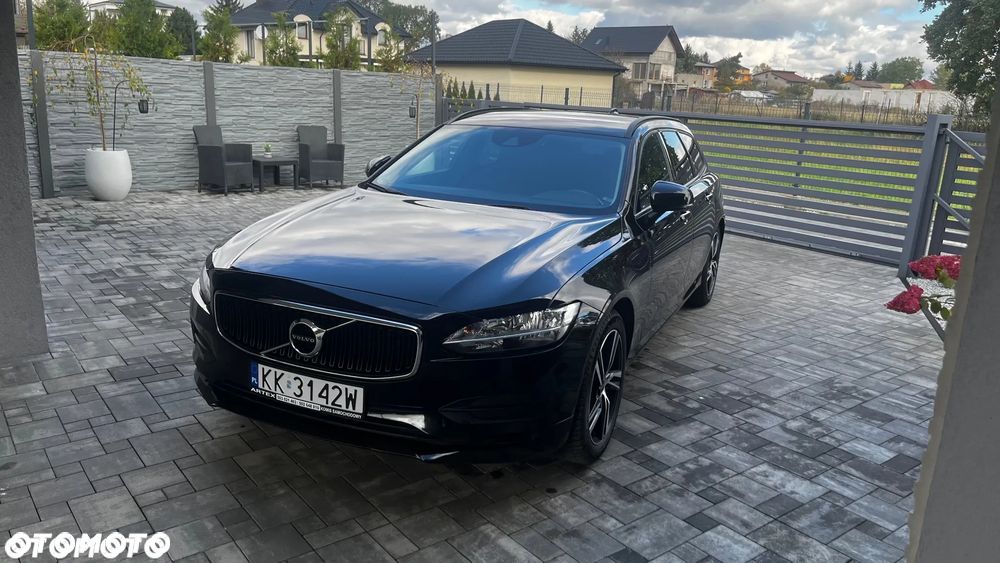 Volvo V90 D4 Momentum - 3