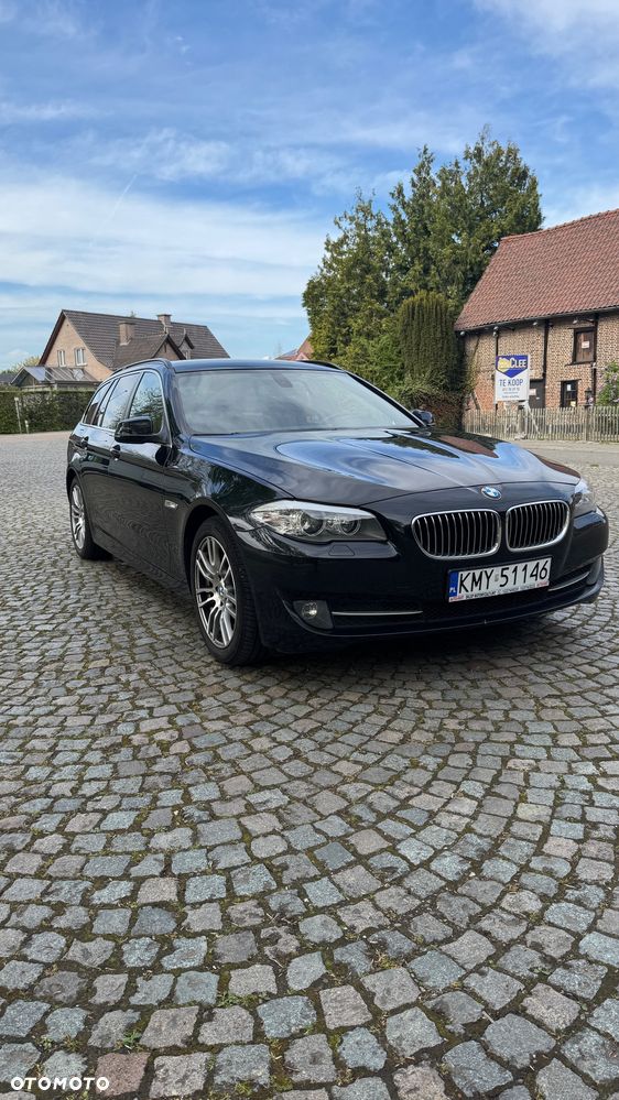 BMW Seria 5 520d xDrive Luxury Line - 1
