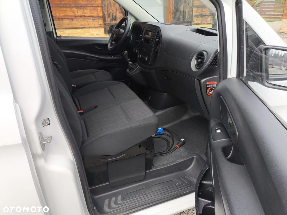 Mercedes-Benz VITO - 9