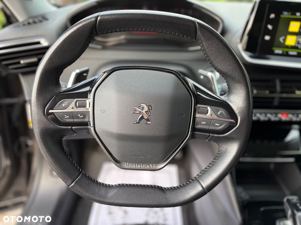 Peugeot 2008 1.5 BlueHDi Allure Pack S&S EAT8 - 22