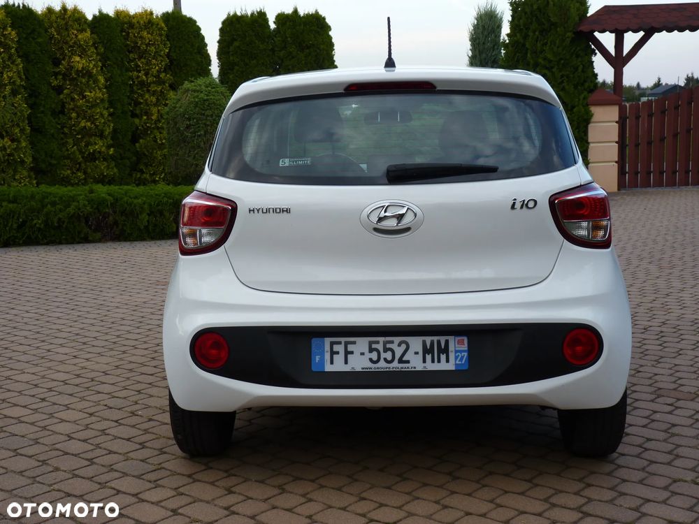 Hyundai i10 1.0 Trend - 10