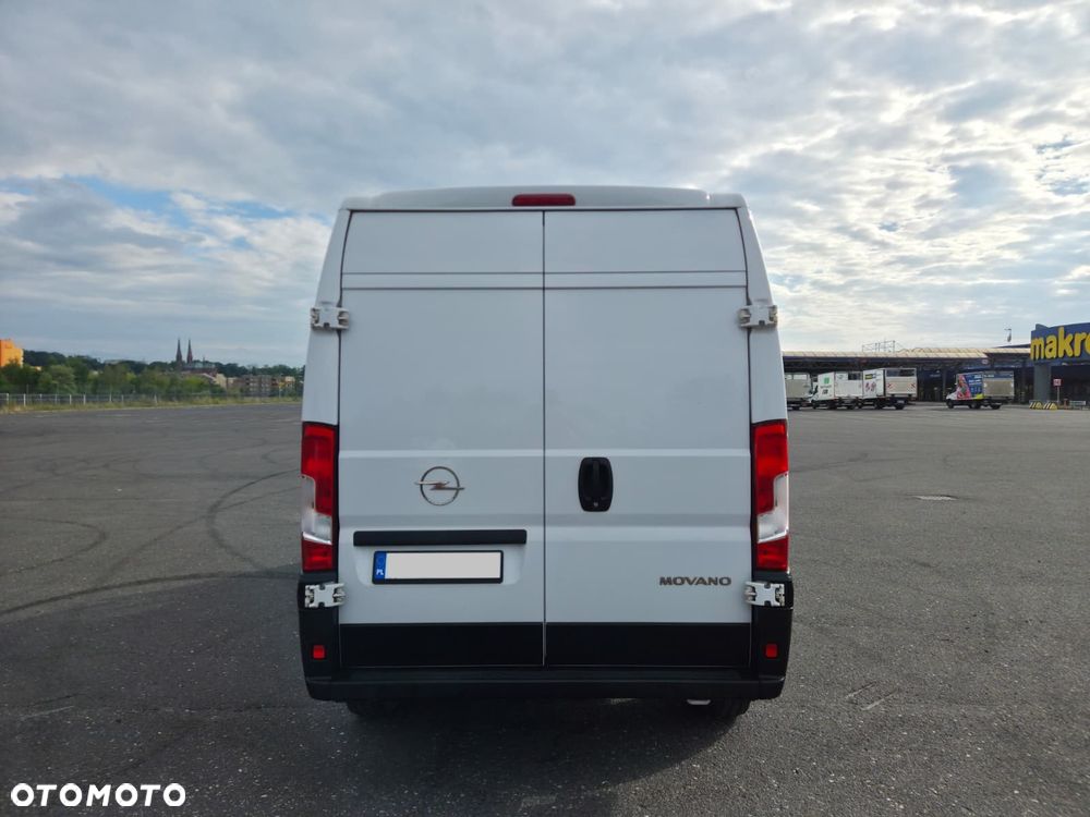 Opel Movano - 8
