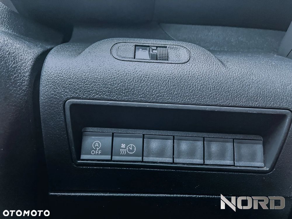 Peugeot Partner 4x4 Long Asphalt - 31