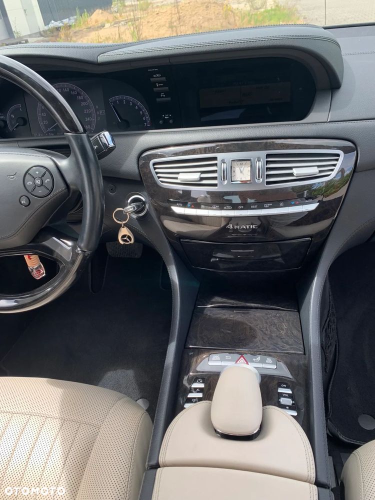 Mercedes-Benz CL 500 BlueEff - 8