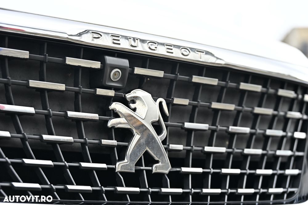 Peugeot 3008 PureTech 130 Stop & Start Allure - 38