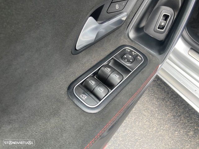 Mercedes-Benz CLA 250 e 8G-DCT AMG Line Advanced Plus - 34