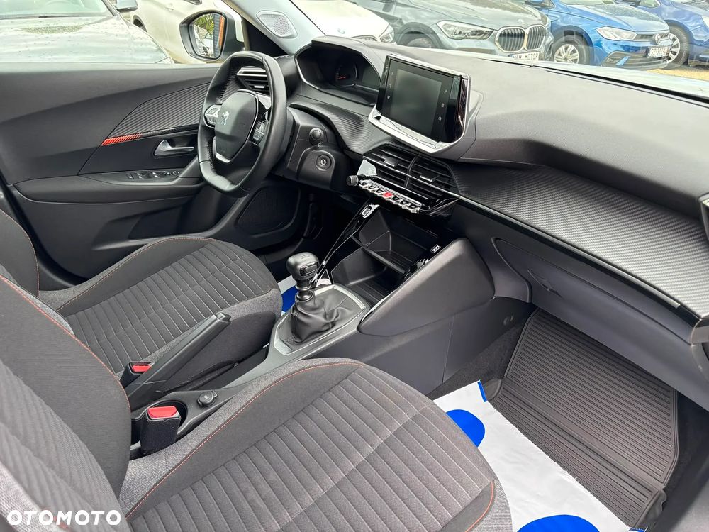 Peugeot 2008 1.2 PureTech Active Pack S&S - 16