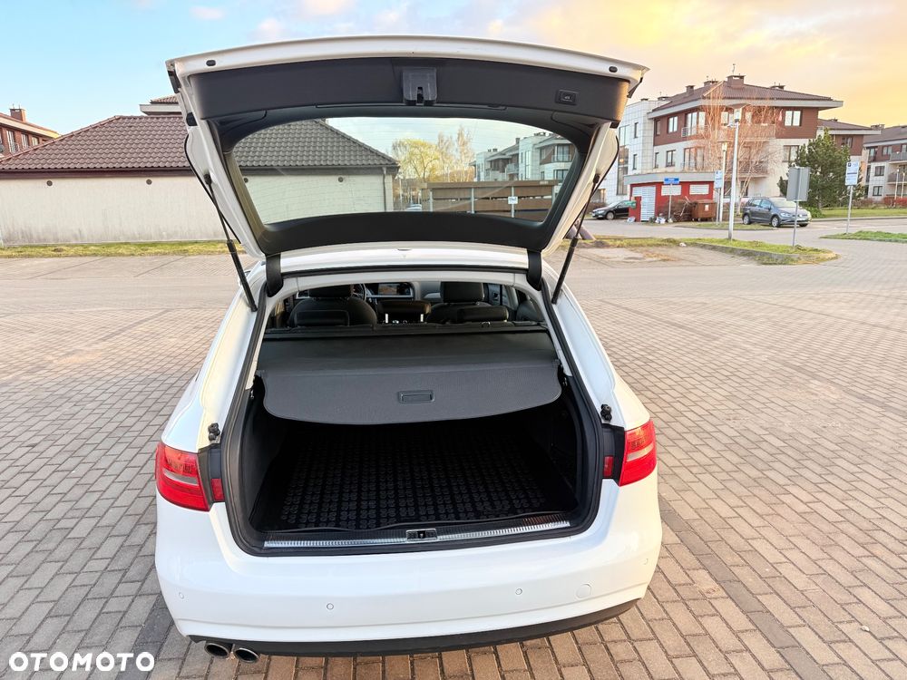 Audi A4 Avant 2.0 TDI - 14